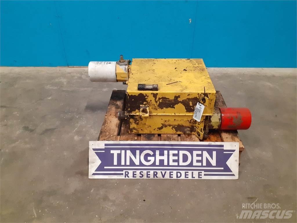 New Holland TX68 Детали гидравлической системы