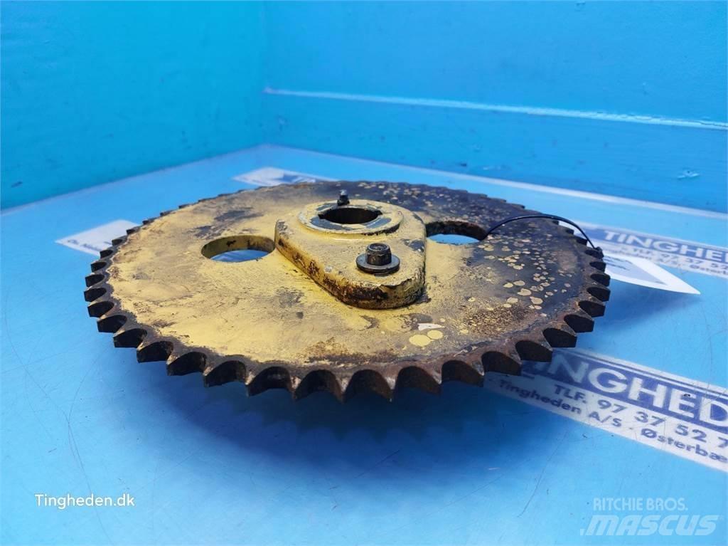 New Holland TX68 Компоненты для зерноуборочных комбайнов