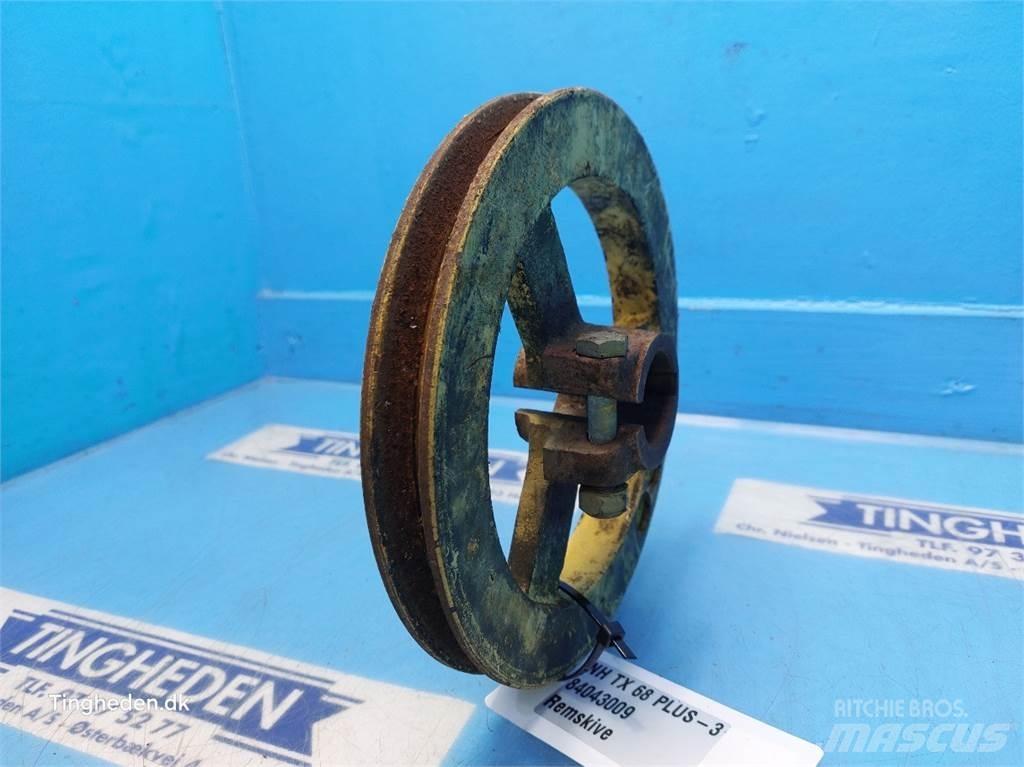 New Holland TX68 Сельхозтехника - Другие