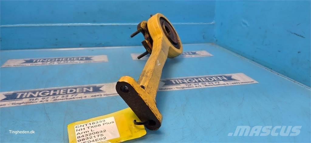New Holland TX68 Пескоразбрасыватели
