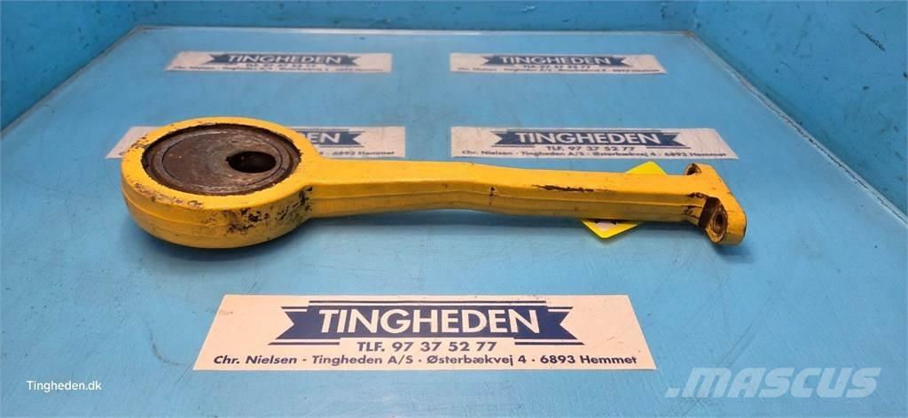 New Holland TX68 Пескоразбрасыватели