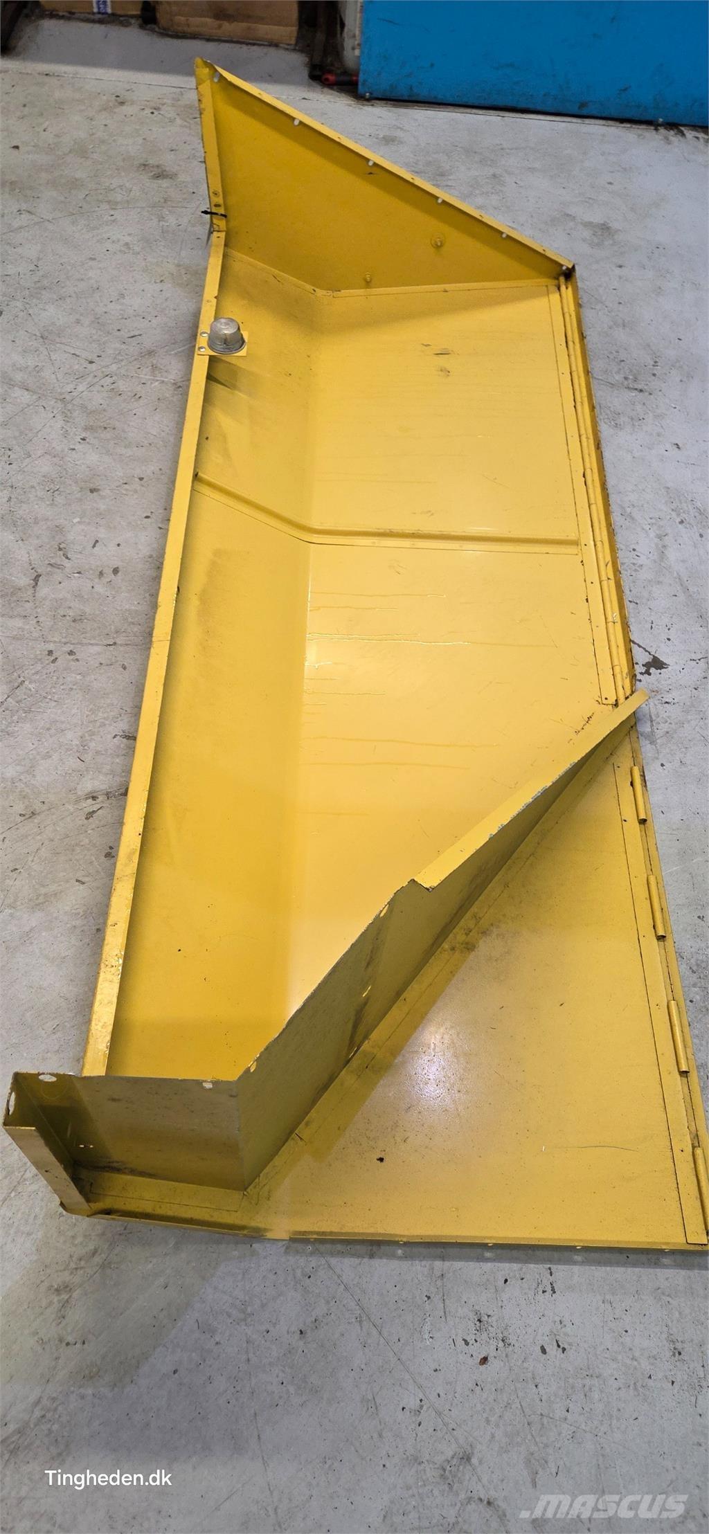 New Holland TX68 Сельхозтехника - Другие