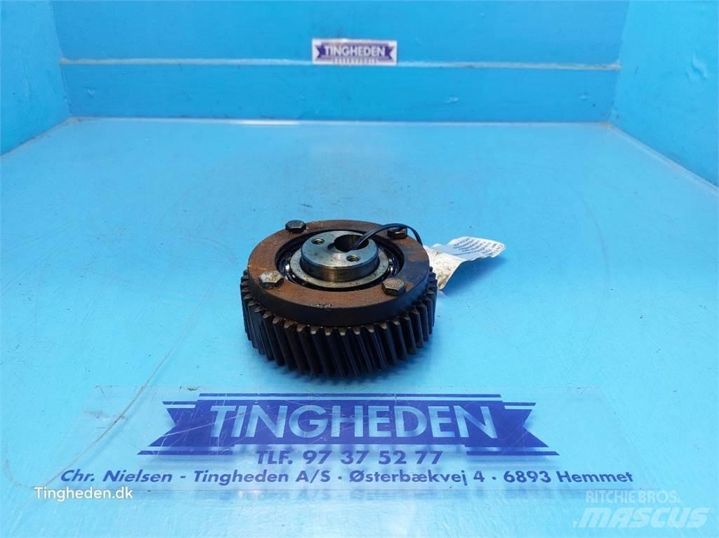  SisuDiesel 645 Двигатели