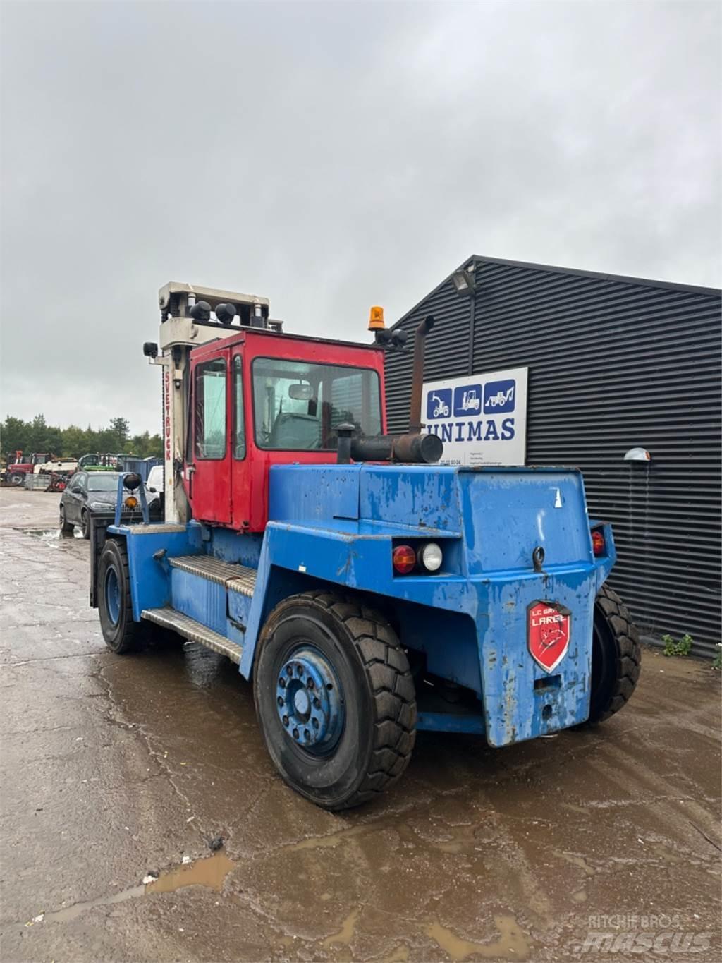 Svetruck 12-1200 Дизельные погрузчики