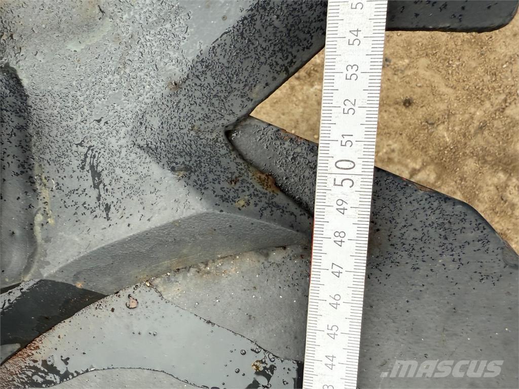  Træklipper Ковши