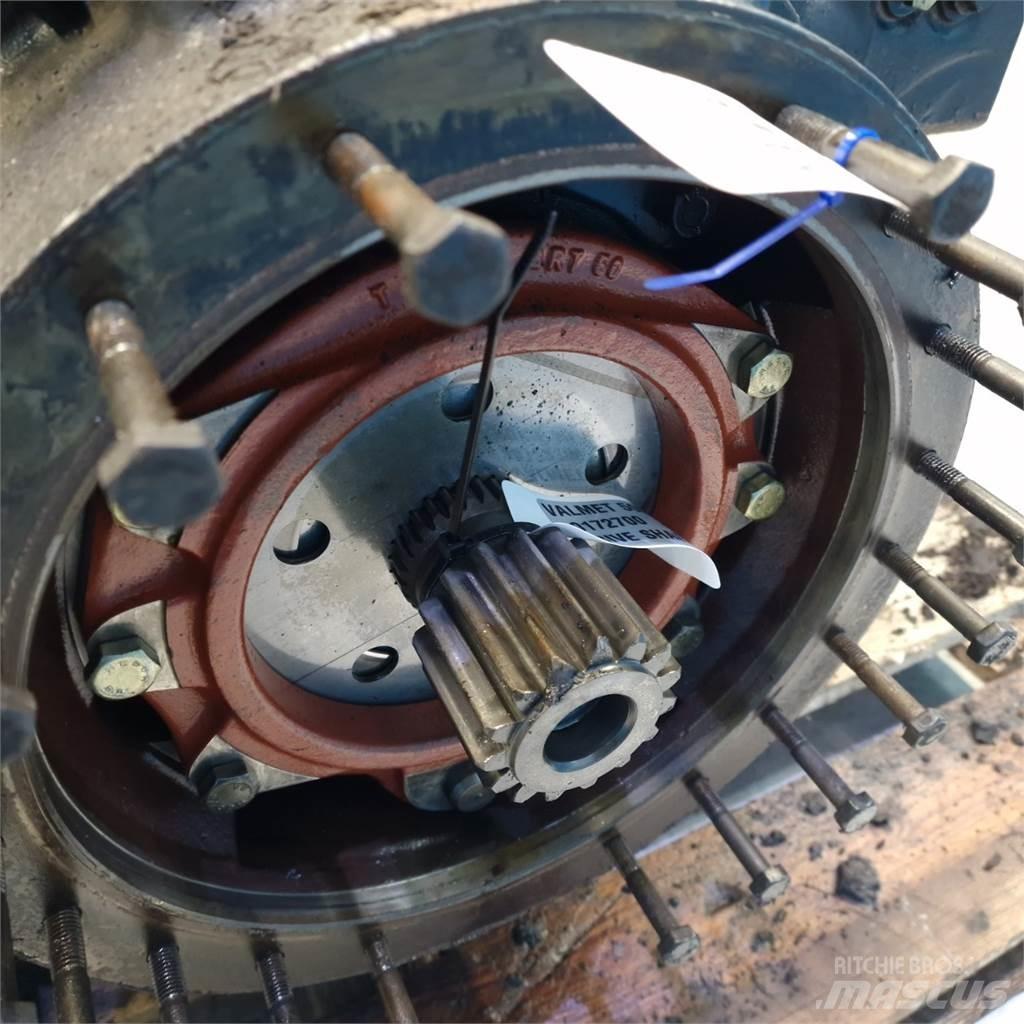 Valmet 505 Трансмиссии