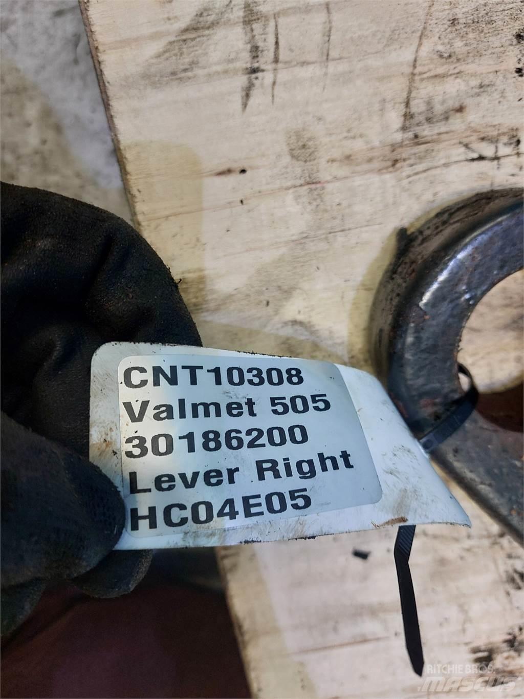Valmet 505 Навесное оборудование и запчасти