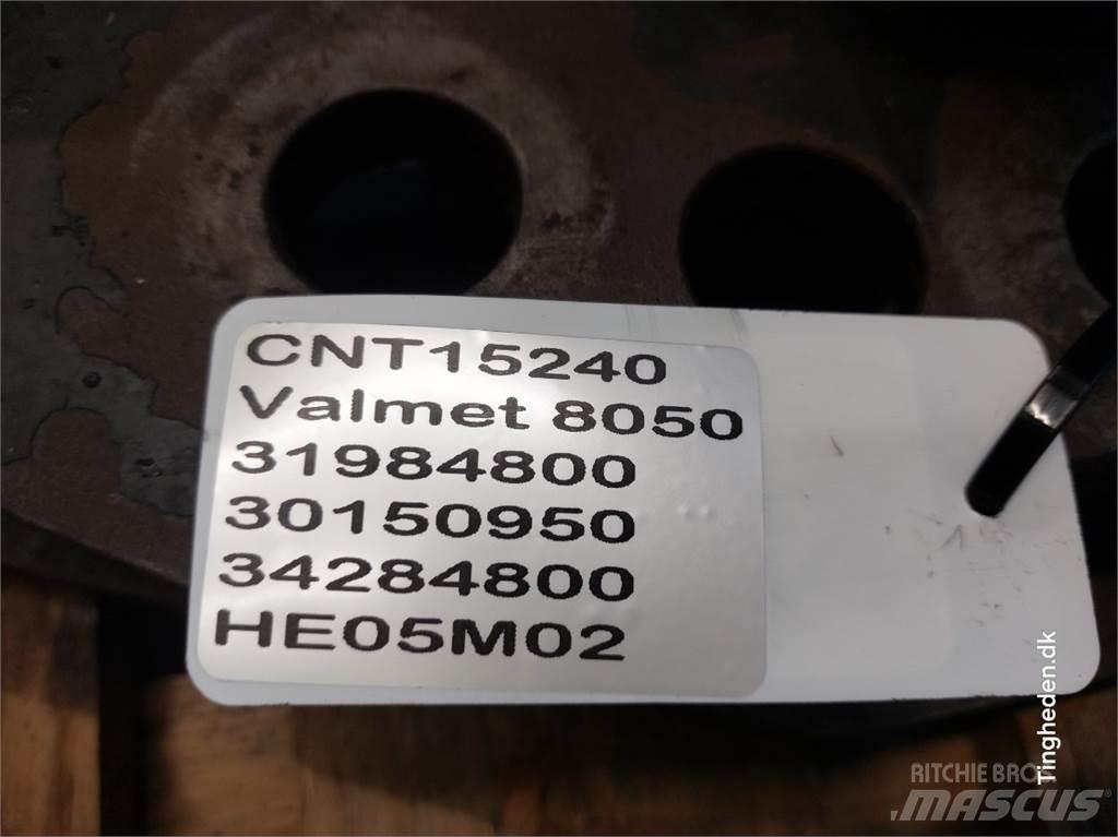 Valmet 8050 Навесное оборудование и запчасти