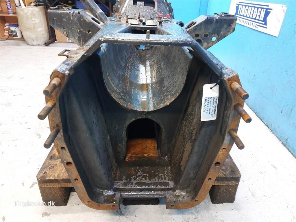 Valmet 8050 Навесное оборудование и запчасти