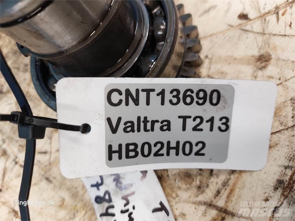 Valtra T213 Трансмиссии