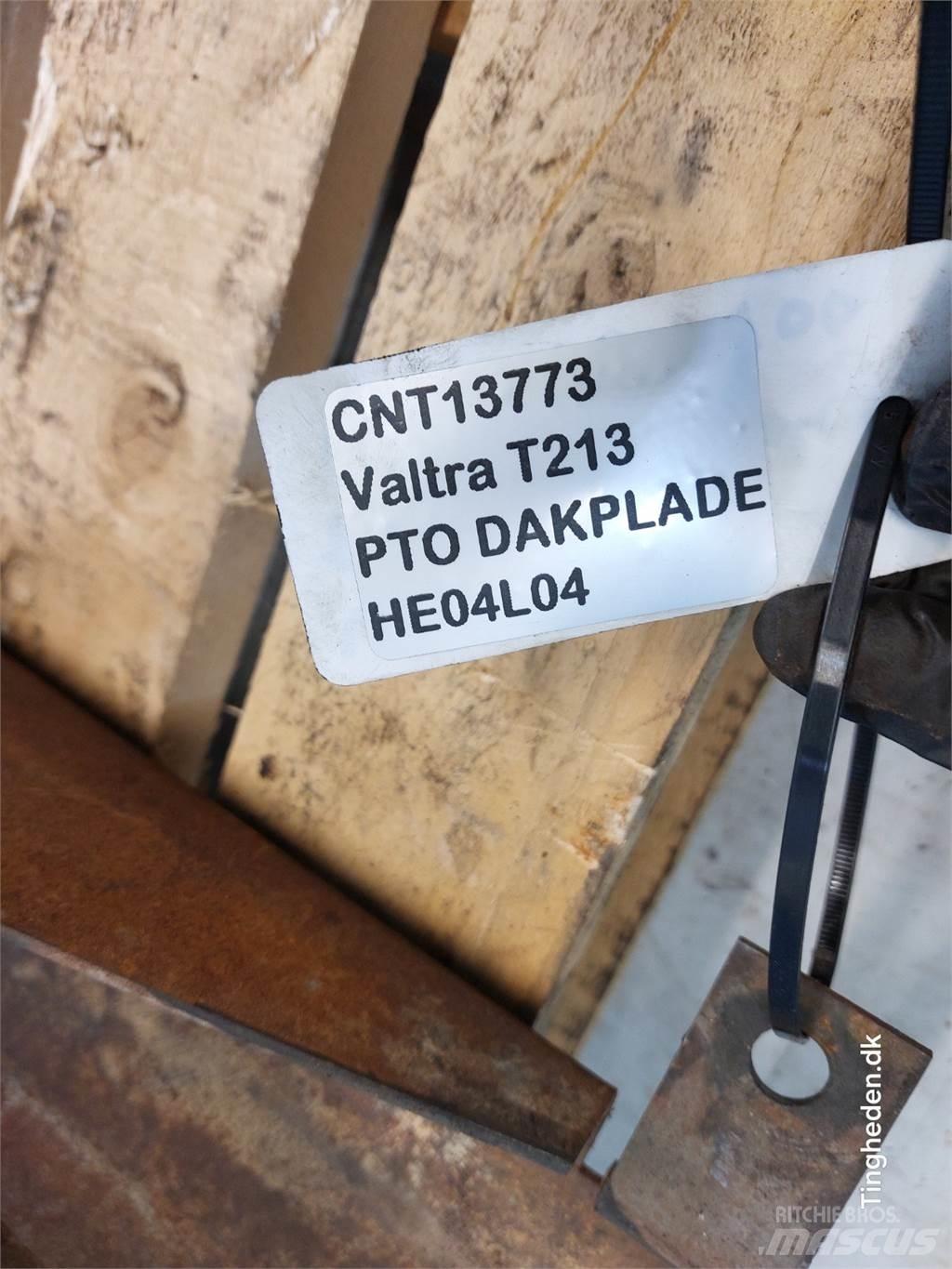 Valtra T213 Навесное оборудование и запчасти