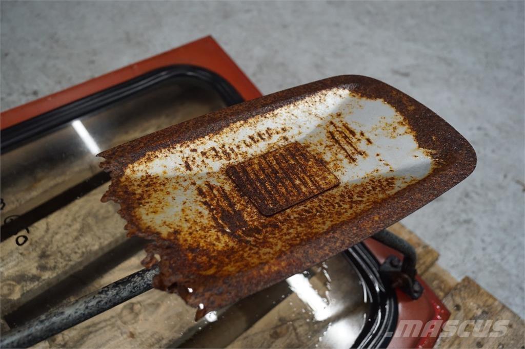 Volvo 650 Кабины