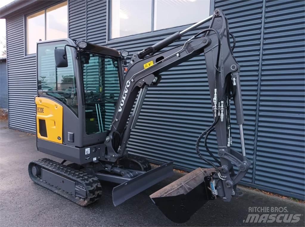 Volvo ec20e Мини-экскаваторы