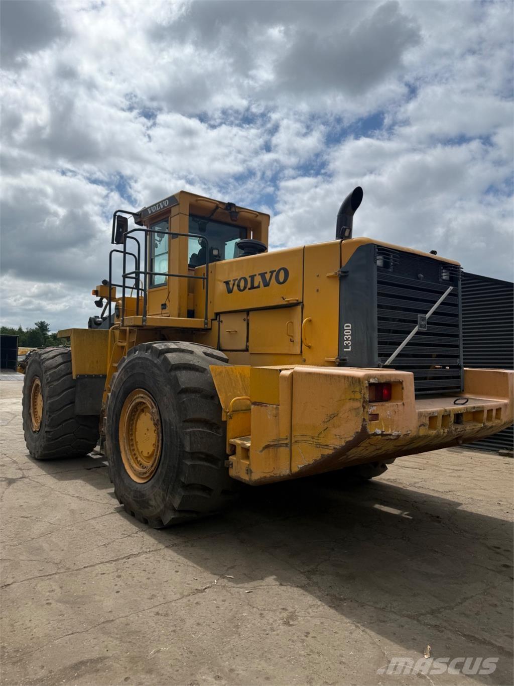 Volvo L330D Фронтальные погрузчики