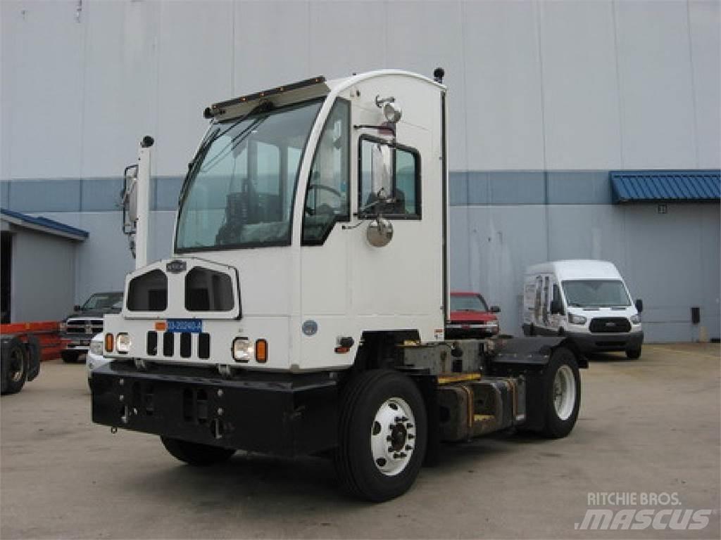 Autocar ACTT42 Терминальные тягачи