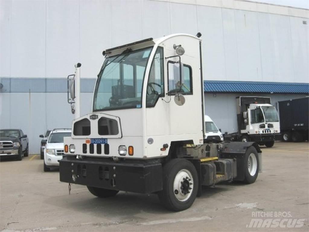 Autocar ACTT42 Терминальные тягачи