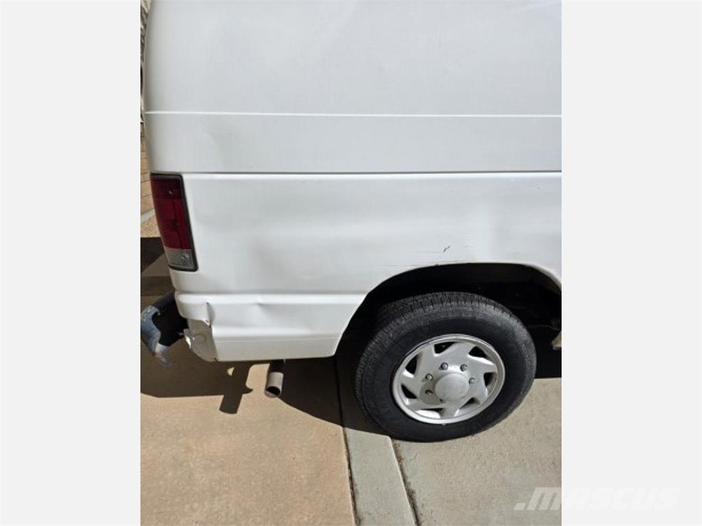 Ford E150 Изотермический фургон