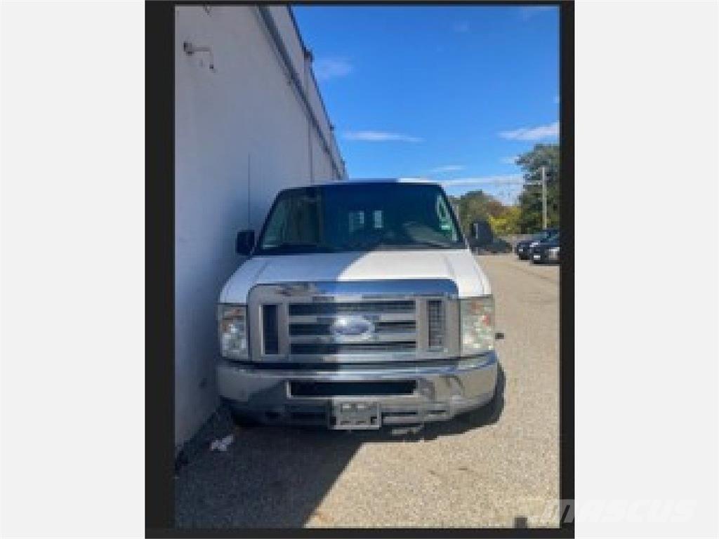 Ford E250 Изотермический фургон