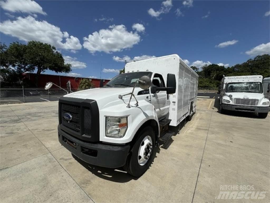 Ford F650 Грузовики для доставки напитков