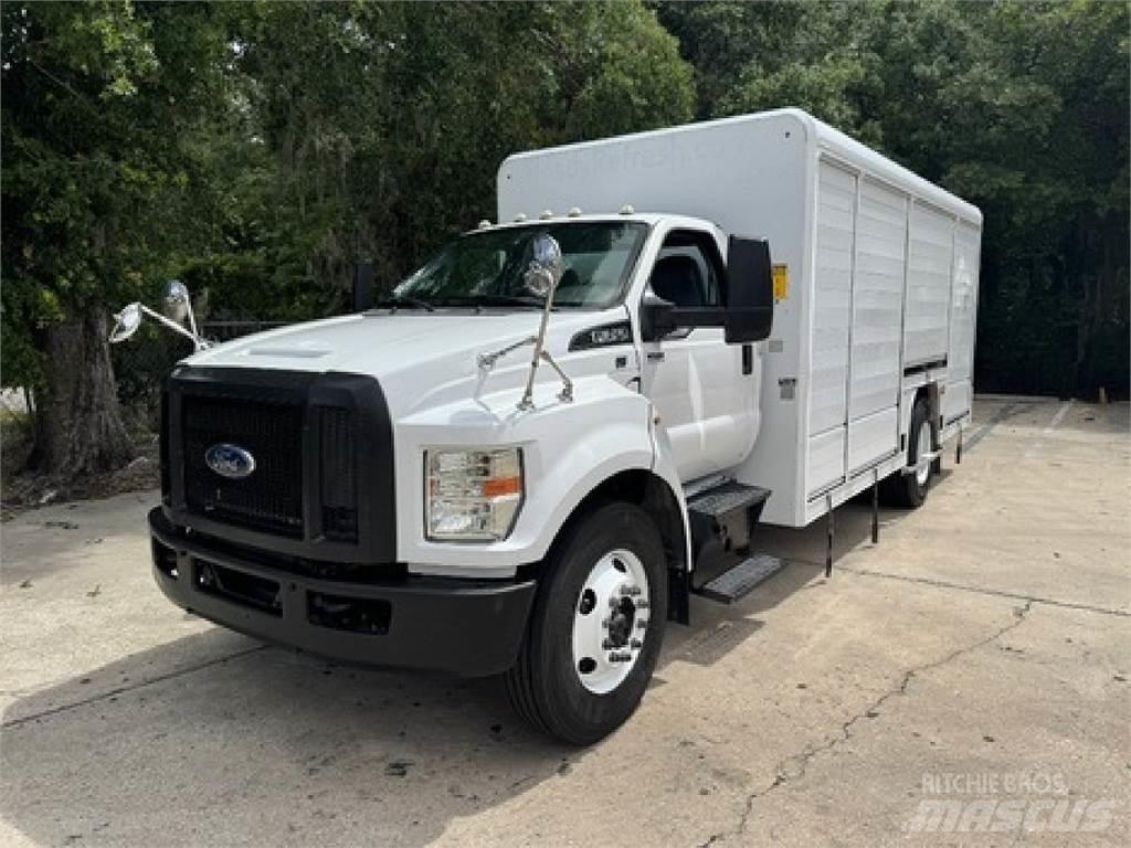 Ford F650 Грузовики для доставки напитков