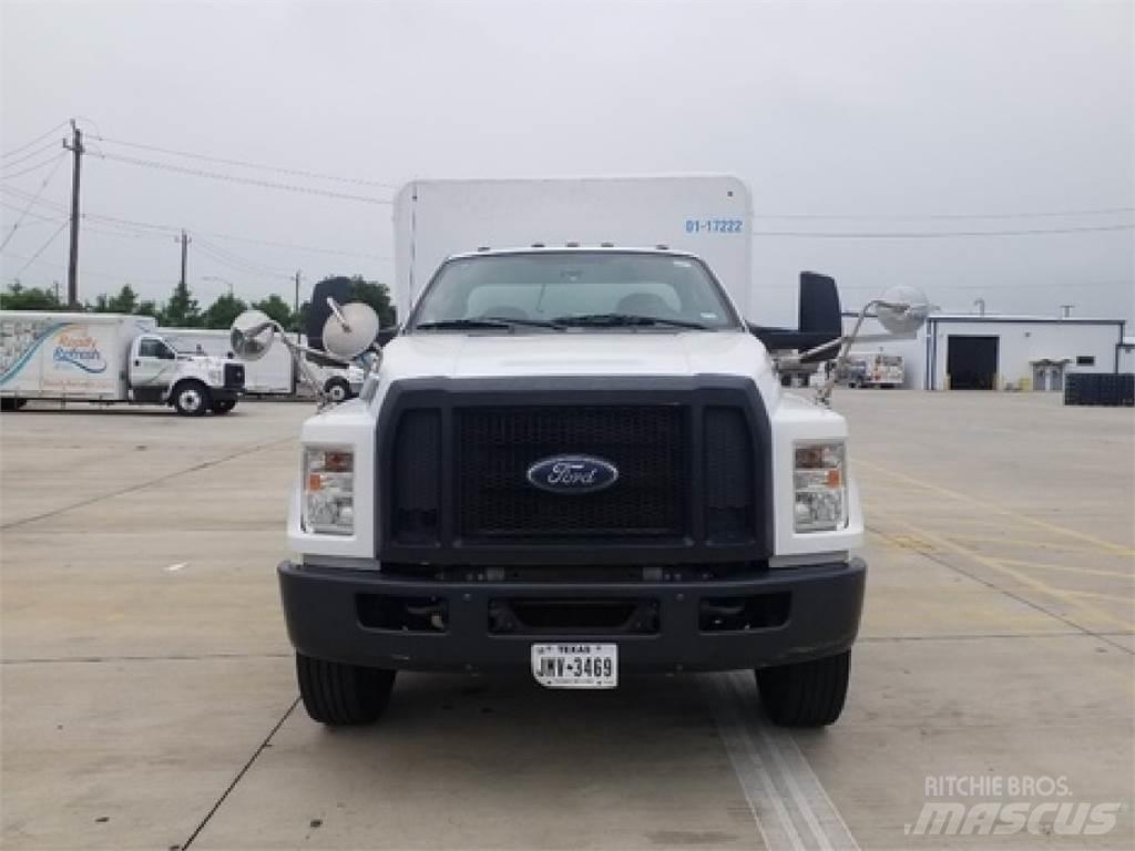 Ford F650 Грузовики для доставки напитков