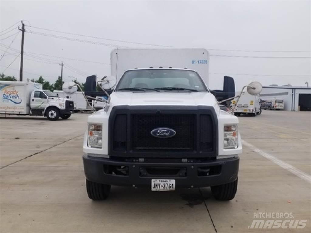 Ford F650 Грузовики для доставки напитков