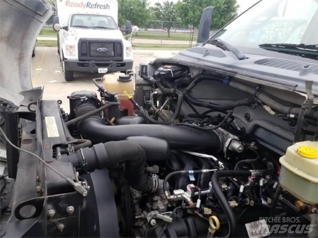 Ford F650 Грузовики для доставки напитков