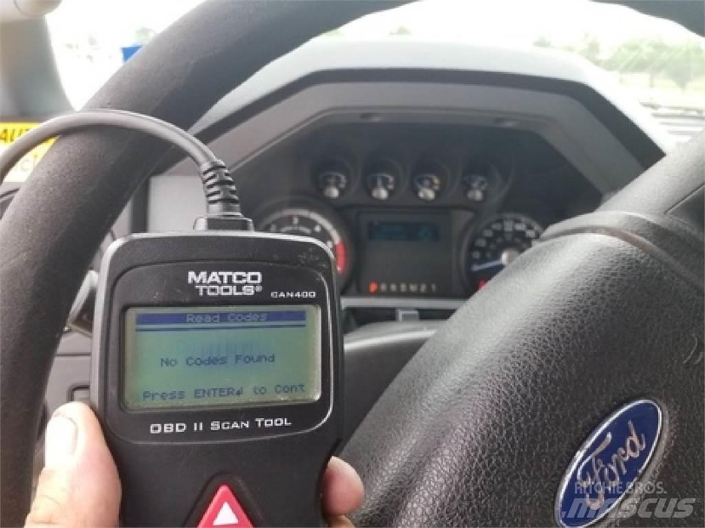 Ford F650 Грузовики для доставки напитков
