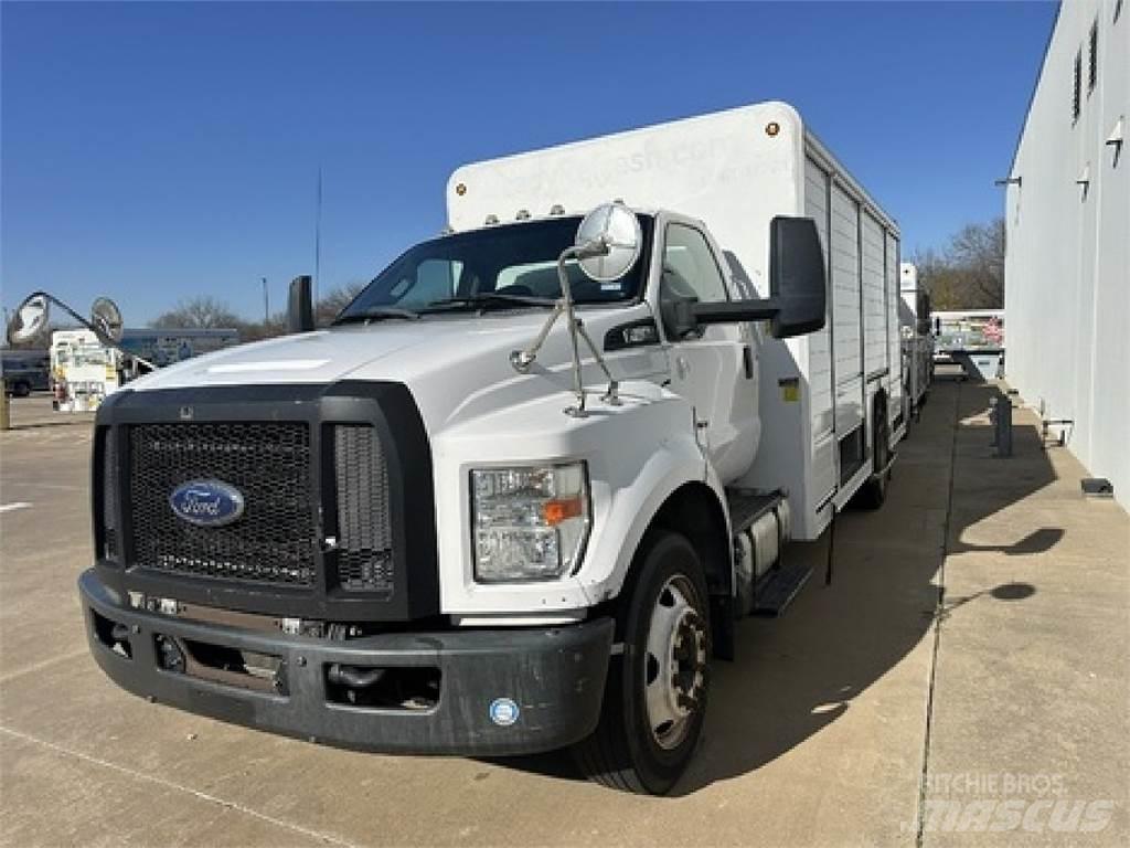 Ford F650 Грузовики для доставки напитков