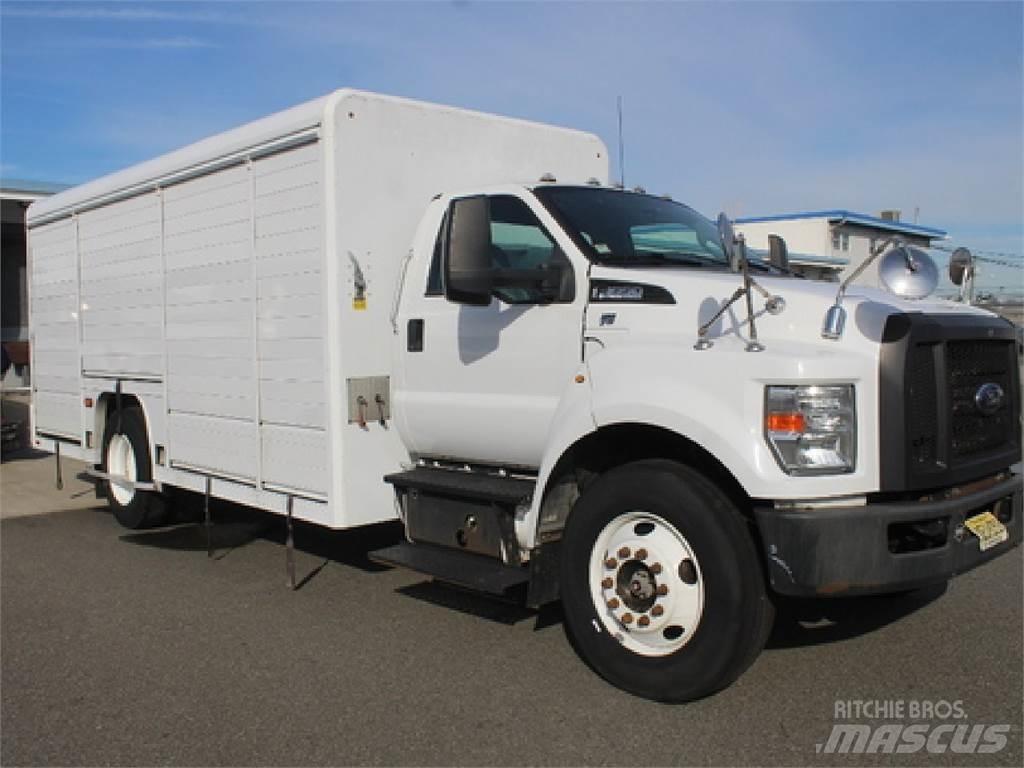 Ford F650 Грузовики для доставки напитков