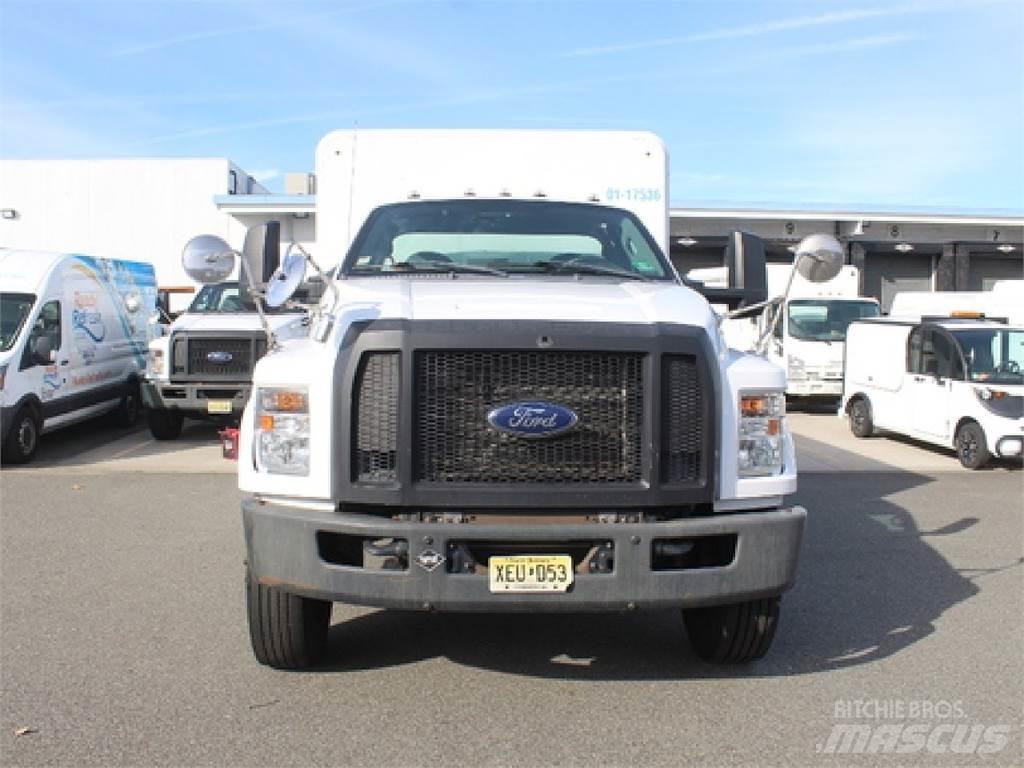 Ford F650 Грузовики для доставки напитков