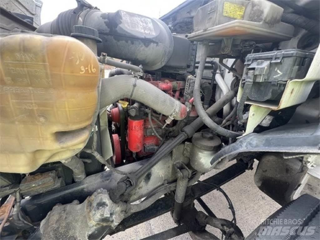 Ford F750 Грузовики для доставки напитков