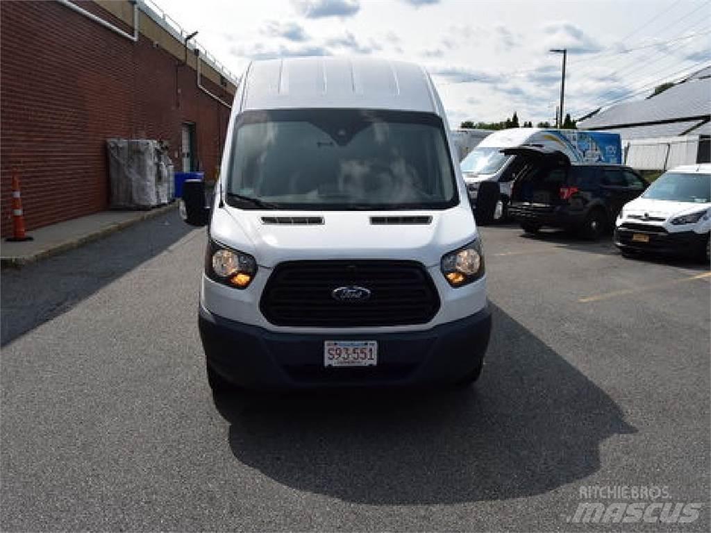 Ford TRANSIT Изотермический фургон