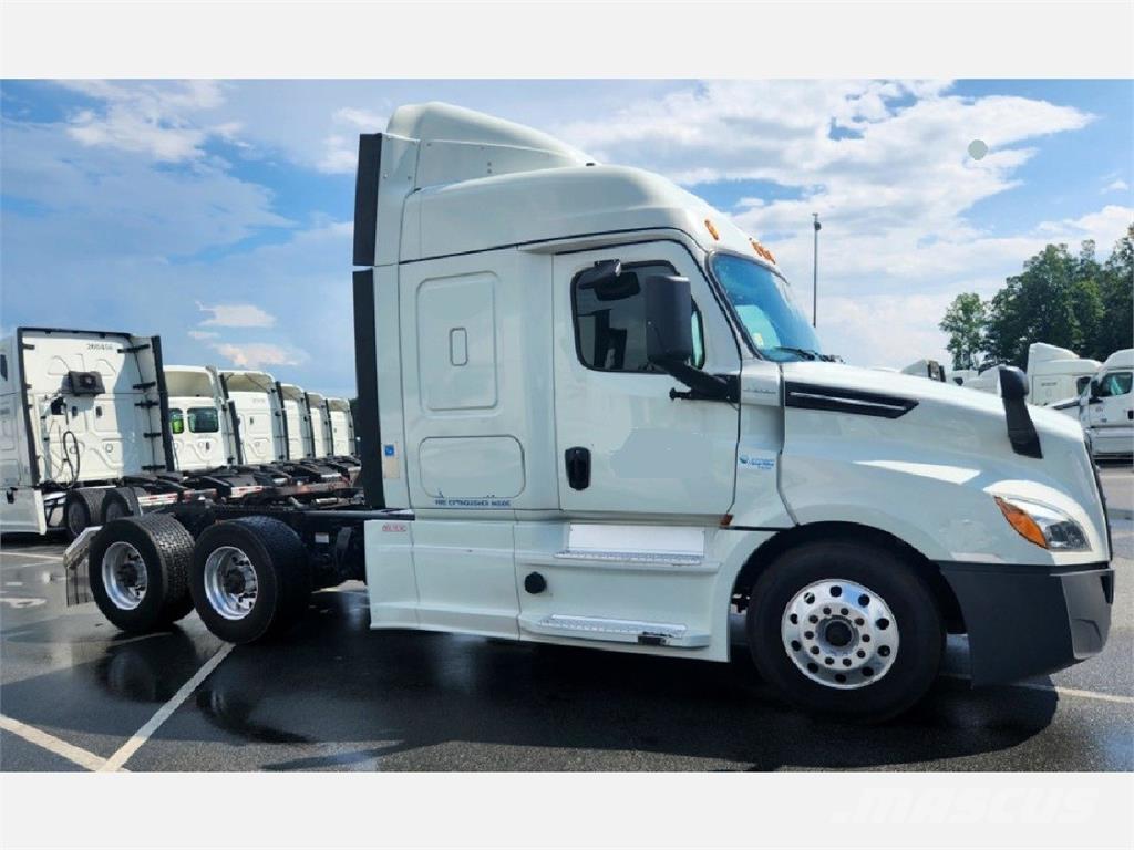 Freightliner 126 Седельные тягачи