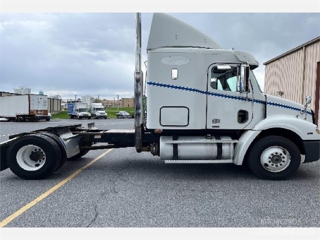 Freightliner C112 Седельные тягачи