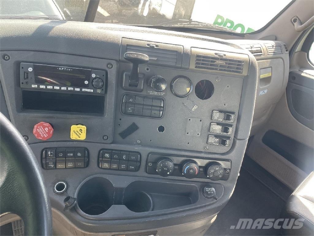 Freightliner CA113 Седельные тягачи
