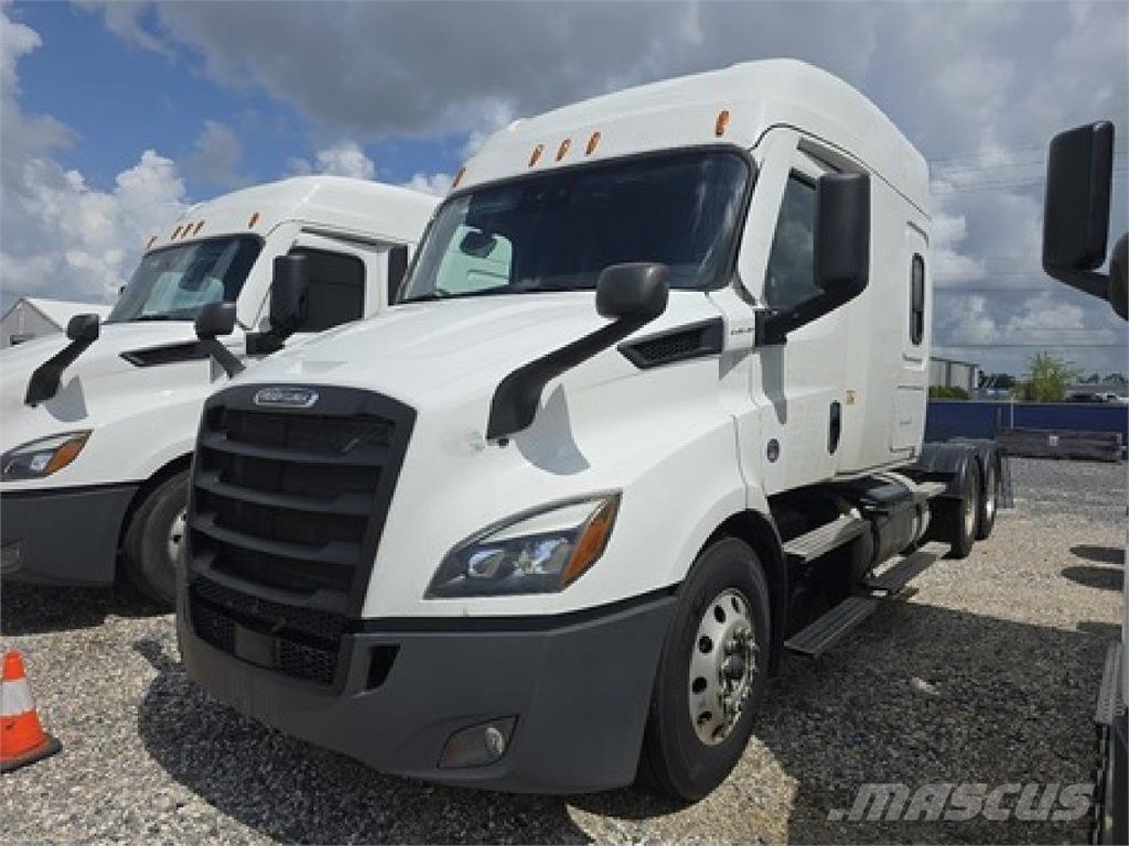 Freightliner CAS116 Седельные тягачи
