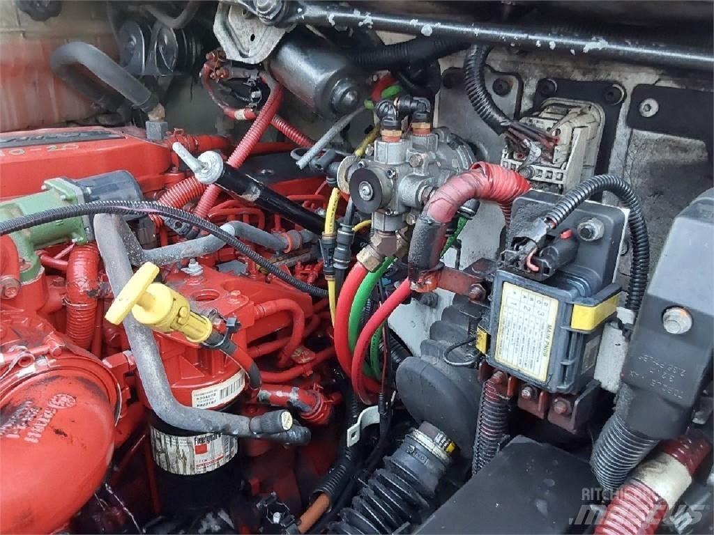 Freightliner M2 Грузовики для доставки напитков