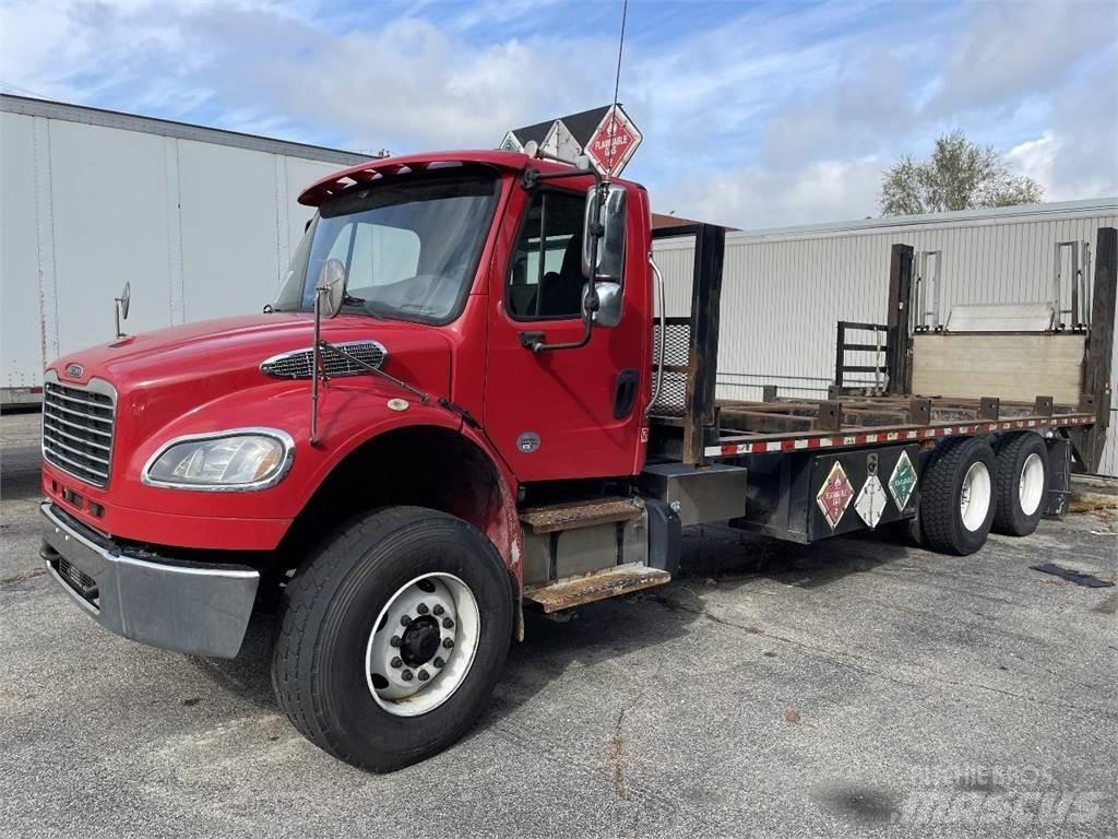 Freightliner M2 Шасси с кабиной