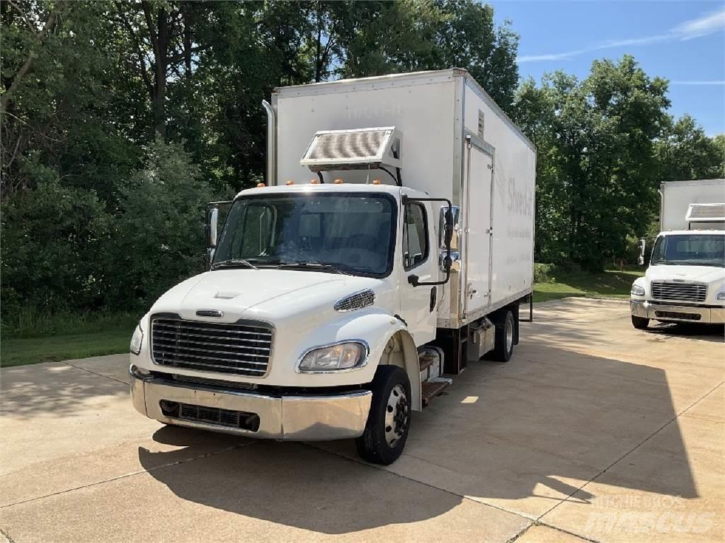 Freightliner M2-106 Грузовики-Фургоны