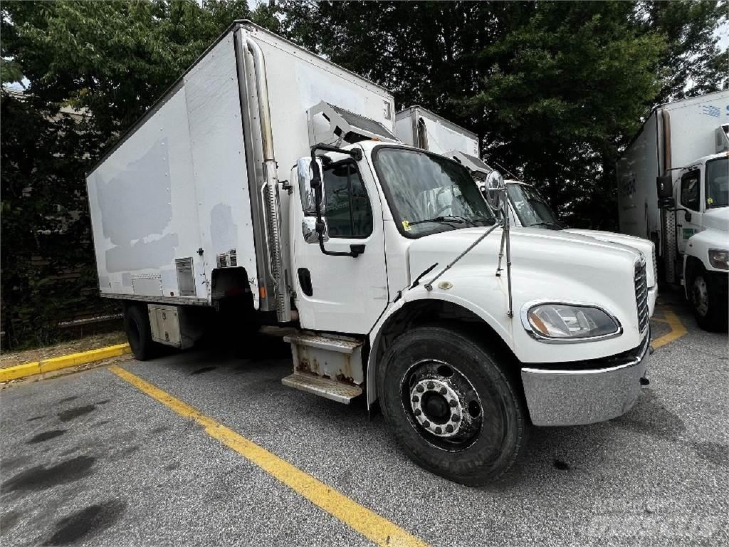 Freightliner M2-106 Грузовики-Фургоны