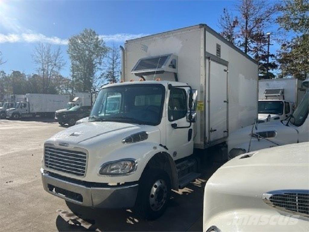 Freightliner M2-106 Грузовики-Фургоны