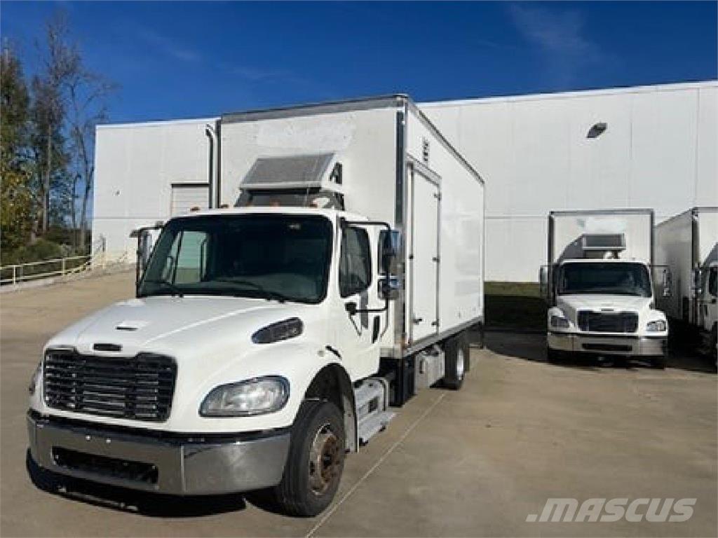 Freightliner M2-106 Грузовики-Фургоны