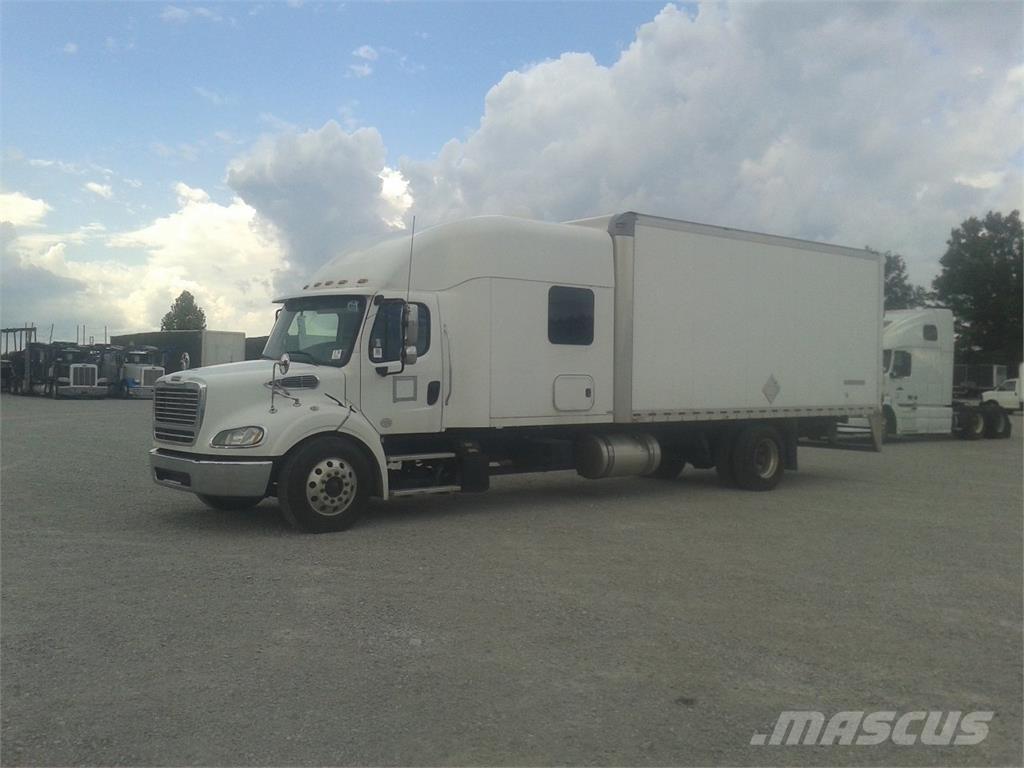 Freightliner M2-112 Грузовики-Фургоны