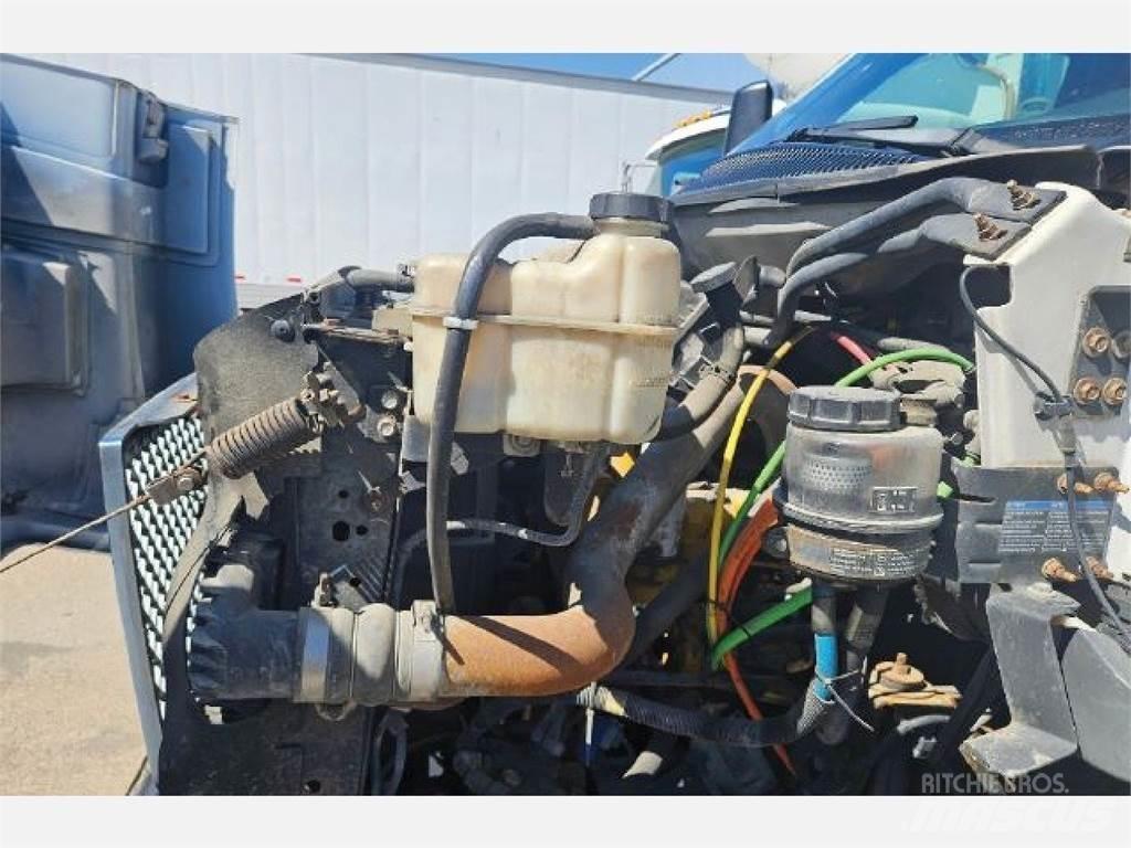 GMC C7500 Грузовики-Фургоны