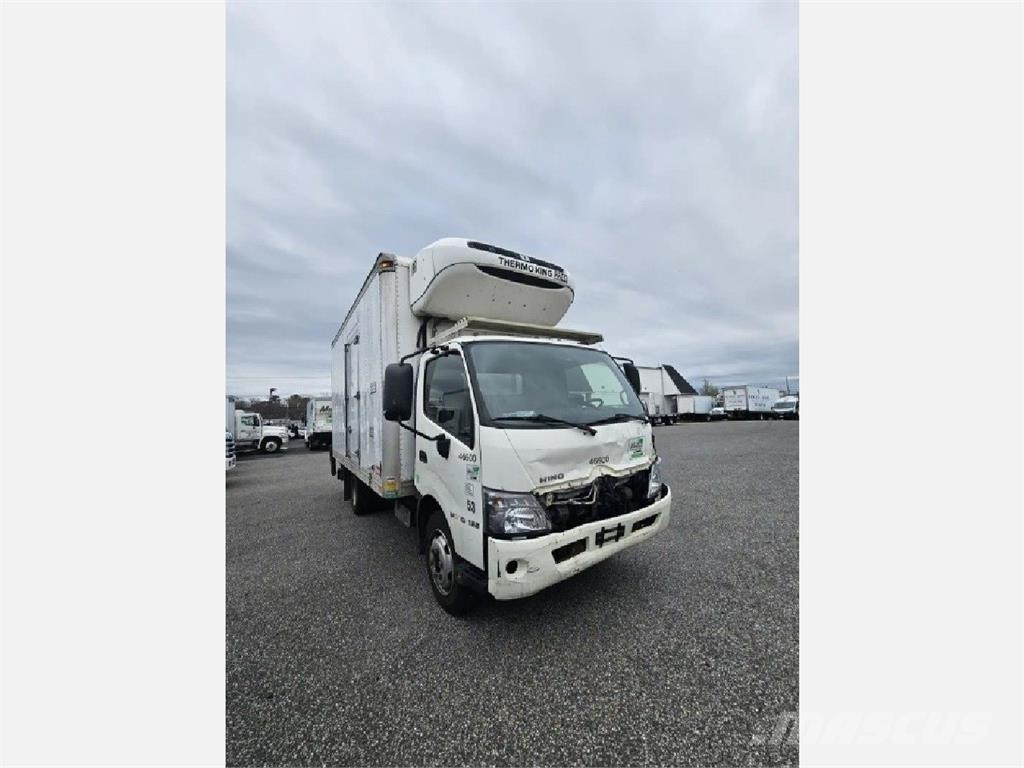 Hino 195 Грузовики-Рефрижераторы