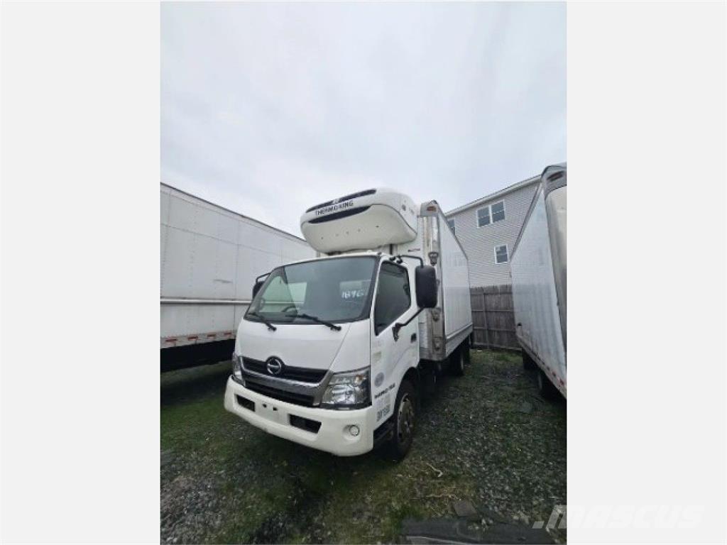 Hino 195 Грузовики-Рефрижераторы