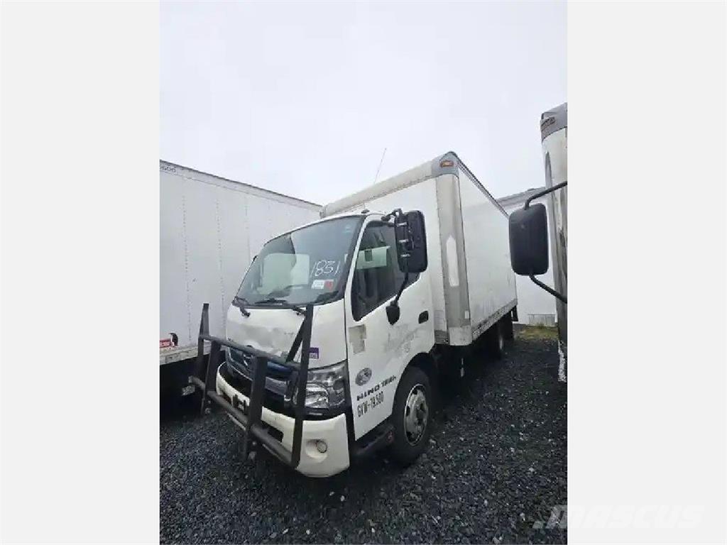 Hino 195 Грузовики-Фургоны