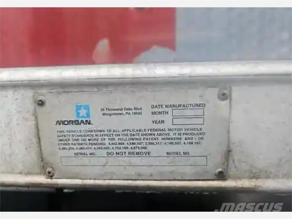 Hino 195 Грузовики-Фургоны