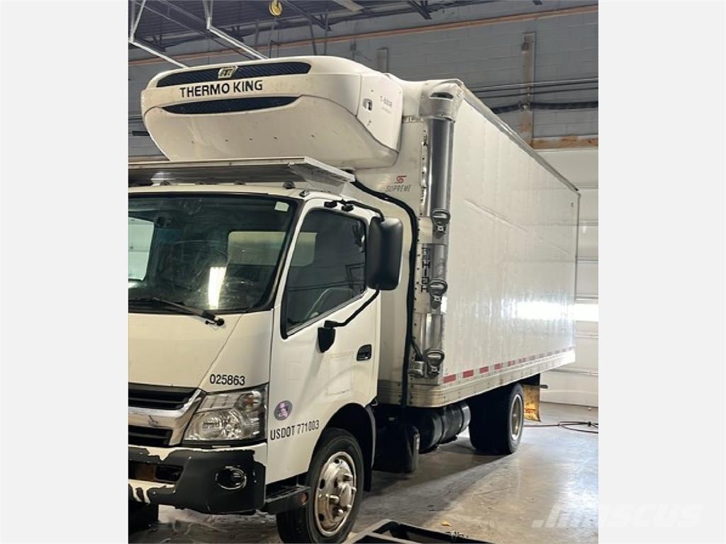 Hino 195 Грузовики-Рефрижераторы